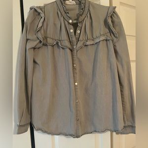 Boutique style oversized size M Shirt!